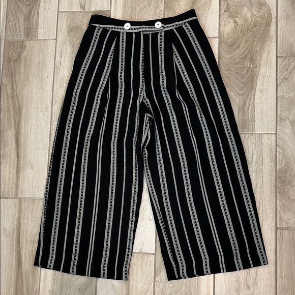 Topshop Black and White Striped Wide Leg Pants - Picture 10 of 14